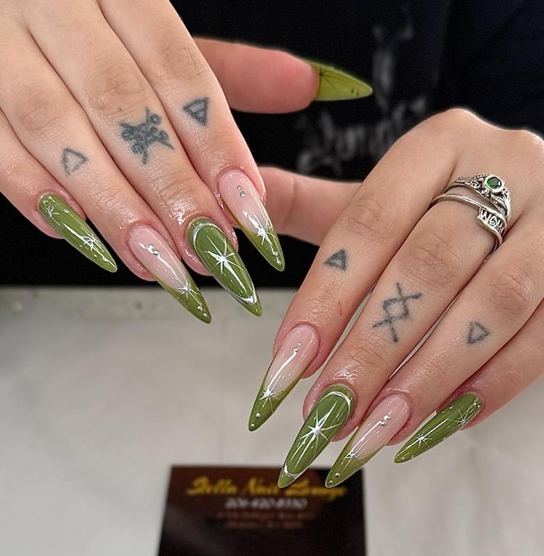 Stella Nail Lounge in Shoreline, WA 98155 | Best Pedicure & Nail Art on Ballinger Way NE